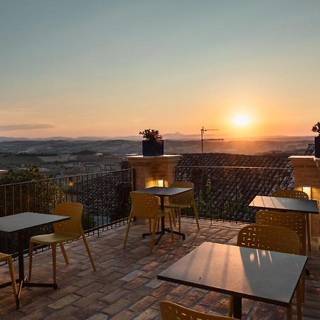 Ognissanti Guesthouse & Suites Fermo Exterior photo