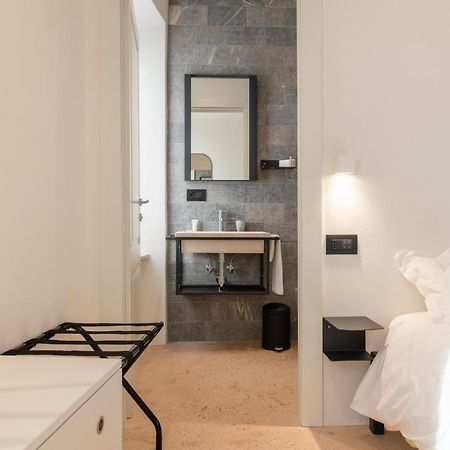 Ognissanti Guesthouse & Suites Fermo Exterior photo