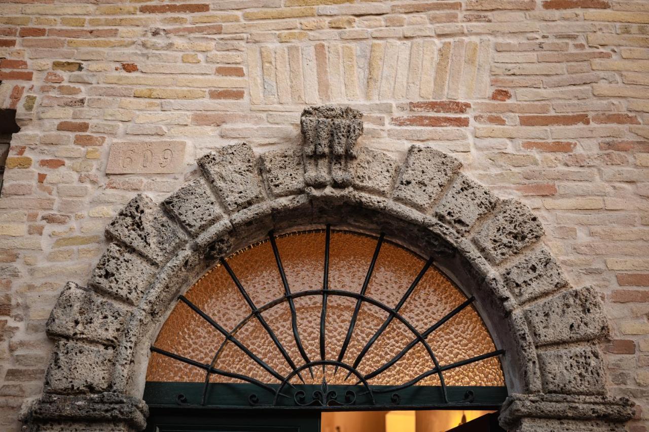 Ognissanti Guesthouse & Suites Fermo Exterior photo