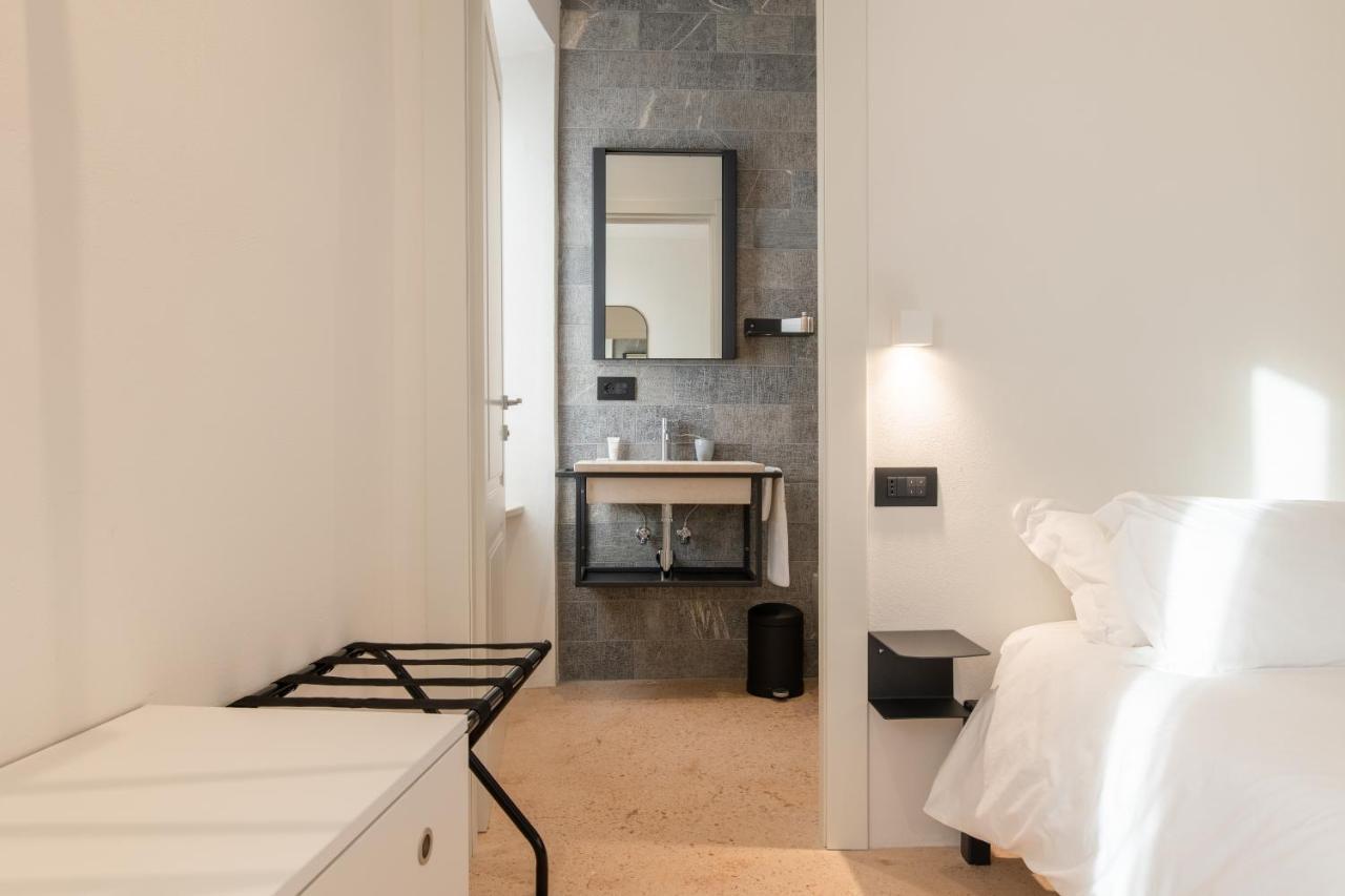 Ognissanti Guesthouse & Suites Fermo Exterior photo